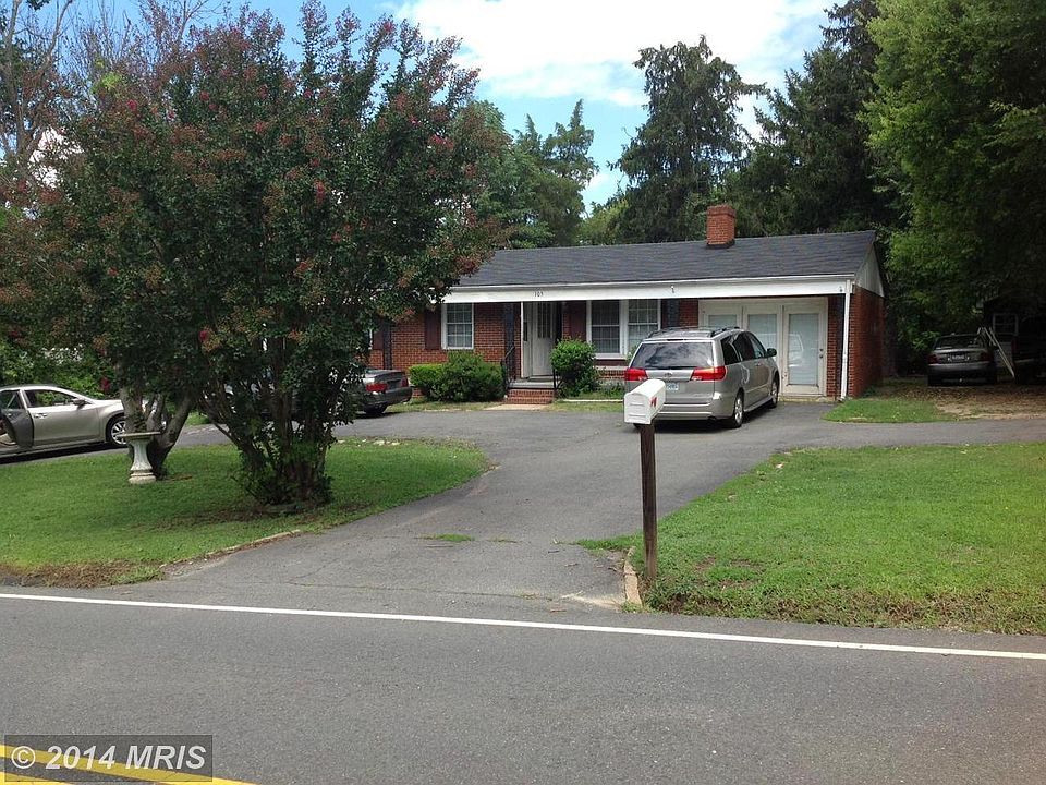 1st image of 105 Forbes St