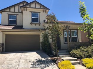 1834 Velvetleaf Ln, Santa Rosa, CA 95404