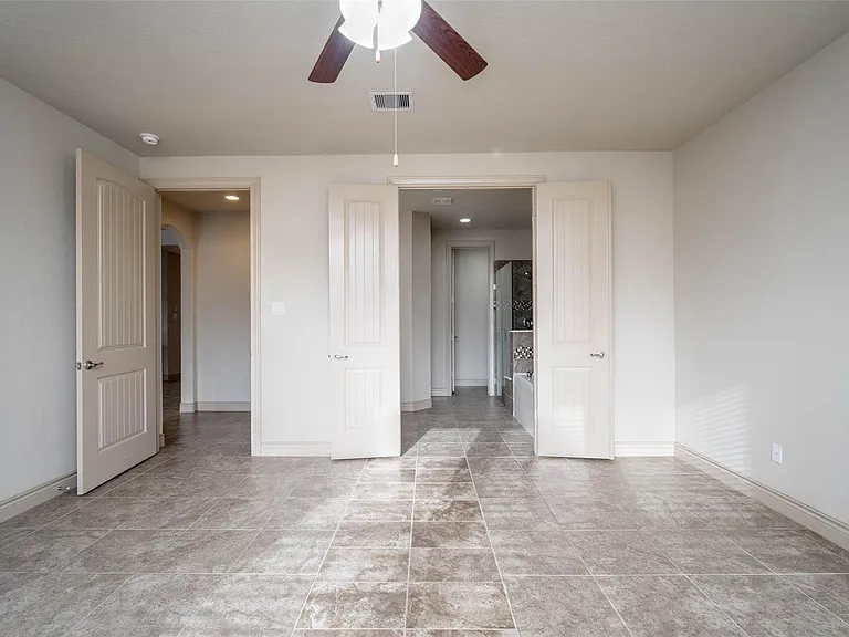 24111 Valencia Ridge Ln — Photo 29