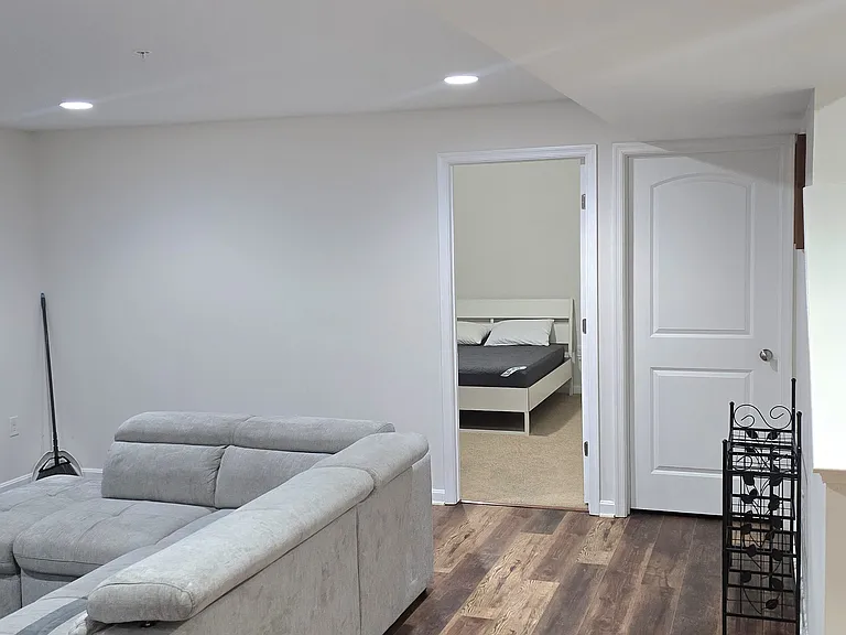 6608 Corbel Way #BASEMENT — Photo 16