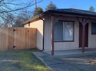 1350 SW Jordan St, Grants Pass, OR 97526