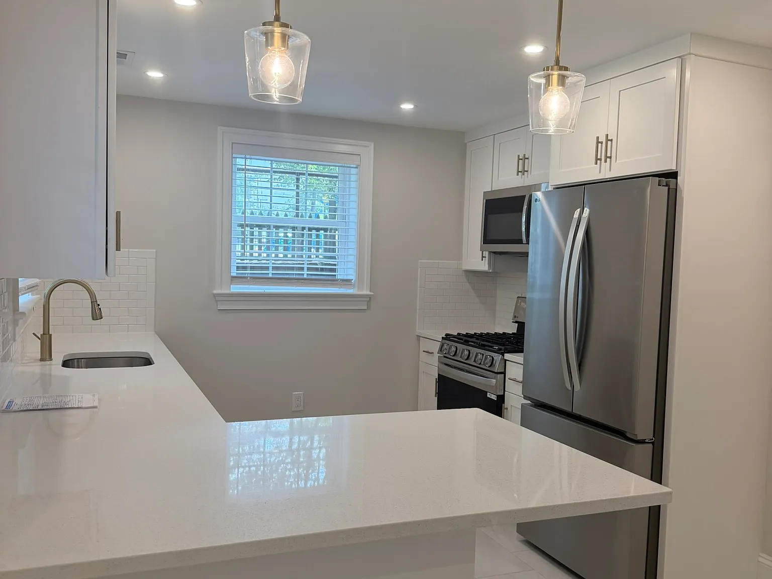 1 bed, $1,900 — Photo 3
