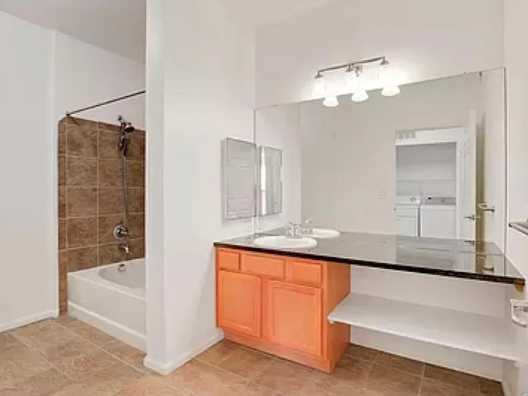 9142 Lodestar Ln #201 — Photo 6