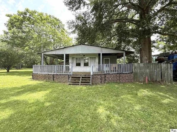 448 Woolen Lake Rd, Columbia, LA 71418