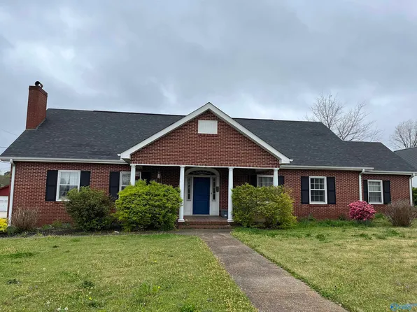 617 E Main St, Albertville, AL 35950