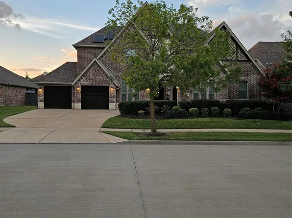 721 Dusty Trl, Aubrey, TX 76227