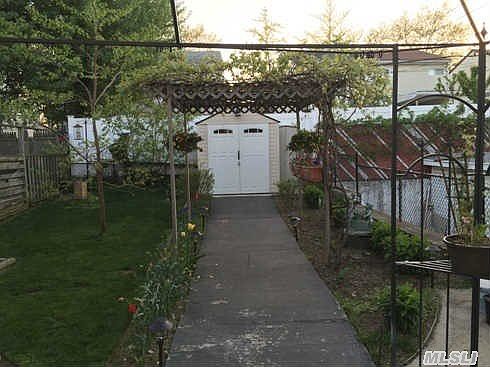 3rd image of 11618 Inwood St