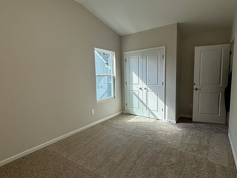 65 Whispering Oaks Cir — Photo 17