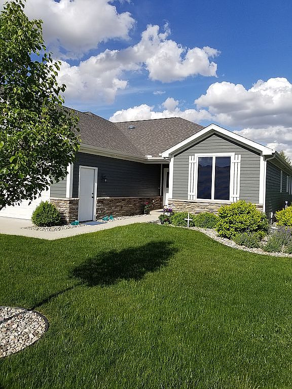 21 Hanover Dr, Frankenmuth, MI 48734 Zillow