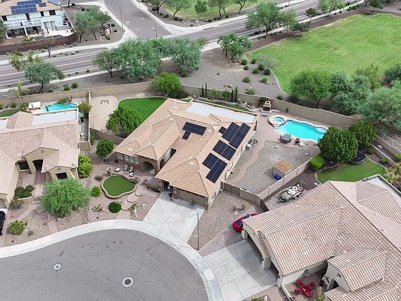 2nd image of 5622 W SPUR Drive