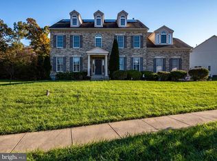 10300 Garson Ter, Lanham, MD 20706