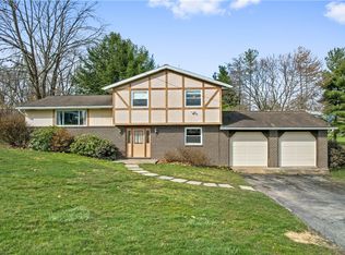 322 Concord Circle Rd, Beaver Falls, PA 15010