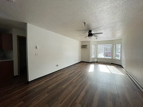 Floor plan 104