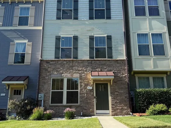 915 Badger Ave, Frederick, MD 21702