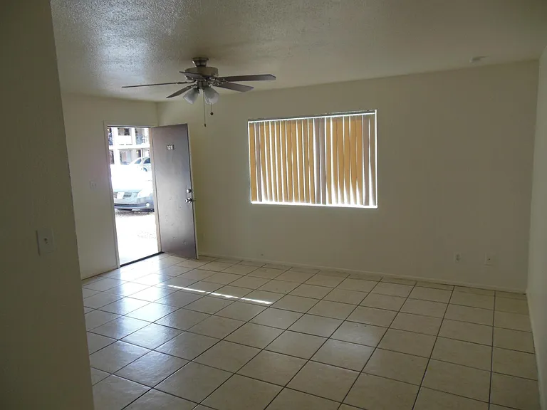 260 W 8th Ave #129 — Photo 5
