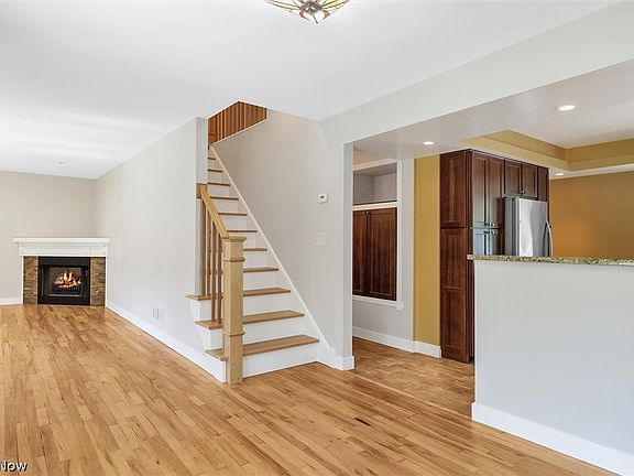 4th image of 4052 W 219th St