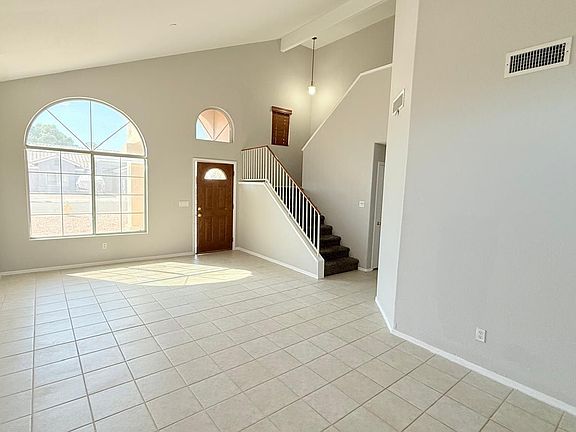 5th image of 1304 W Villa Theresa Dr