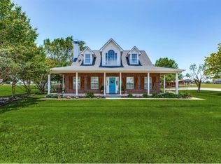 1992 Bledsoe Rd, Gunter, TX 75058