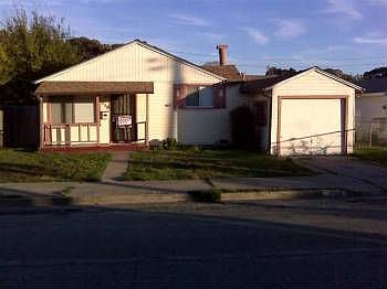 1st image of 858 S 46th St