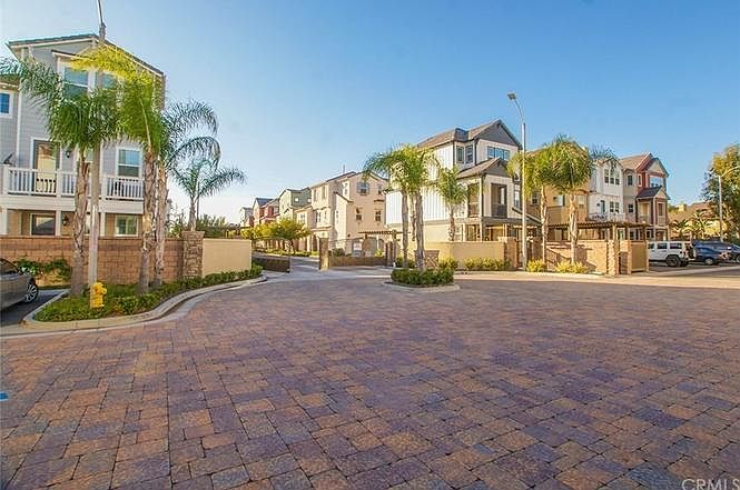 1st image of 311 W Tribella Ct