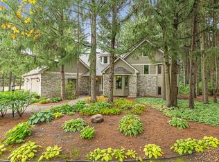 1265 Kenilworth Dr, Woodbury, MN 55125