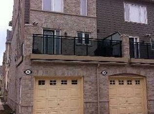 5035 Oscar Peterson Blvd #36, Mississauga, ON L5M 0P4