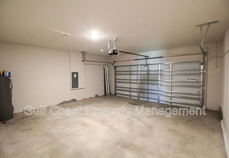18121 Metado Dr — Photo 29