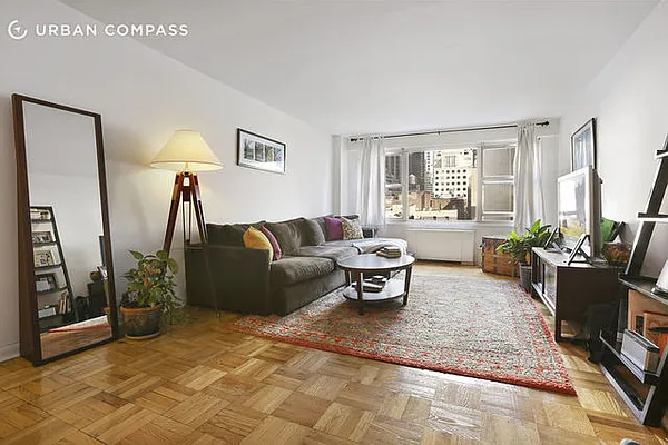 Rented by Compass | media 13