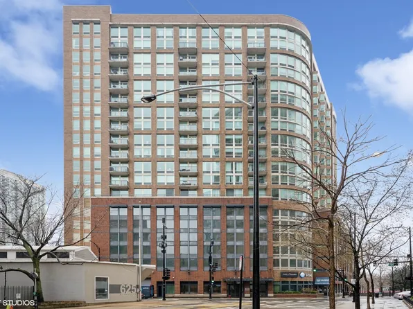 600 N Kingsbury St APT 1604, Chicago, IL 60654
