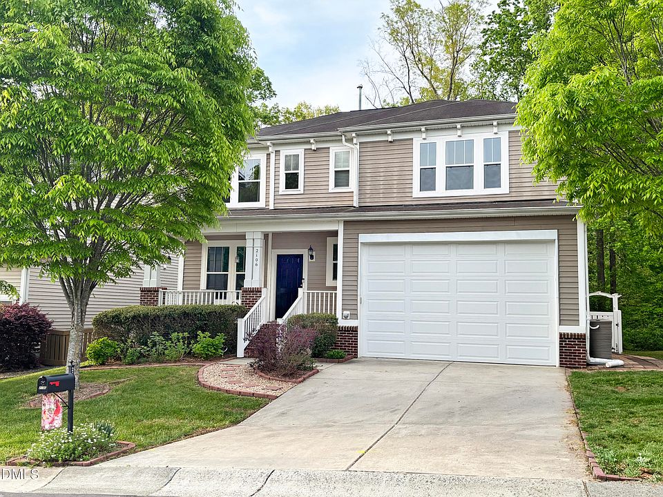 1st image of 2106 Pear Tree Ln