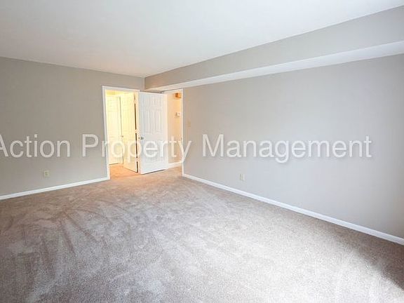 5th image of 2413 Loran Ct
