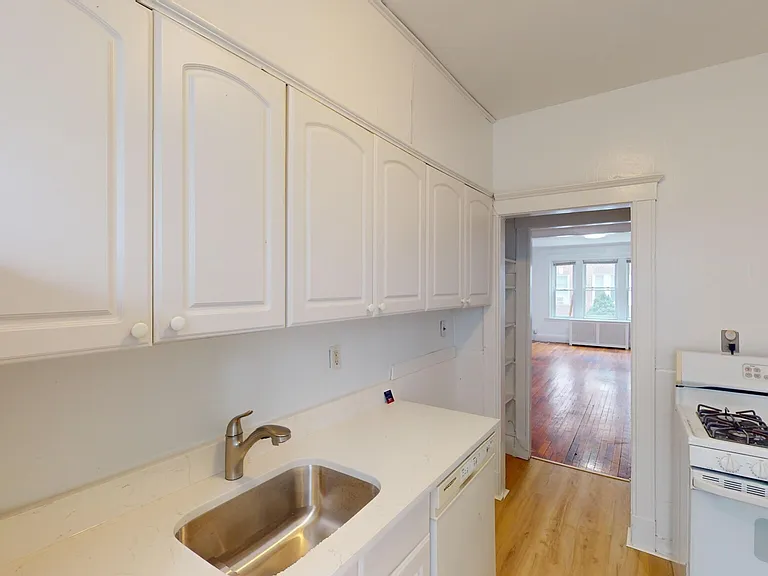 40-46 Longwood Ave — Photo 27