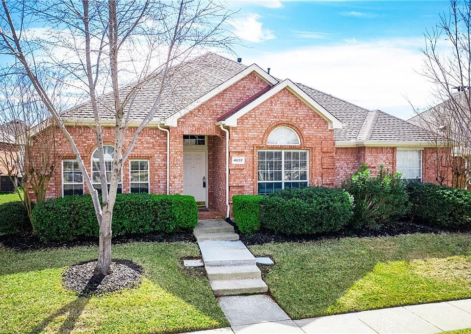 1st image of 4607 Highlands Dr