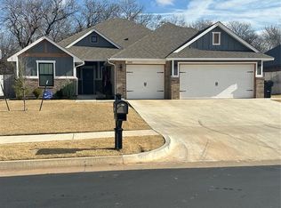 2400 Creek Side Cir, Oklahoma City, OK 73160