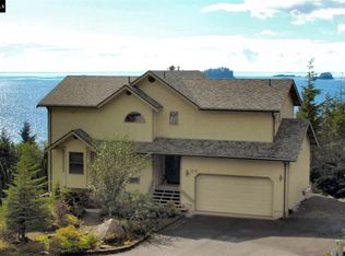 109 Sand Dollar Dr, Sitka, AK 99835