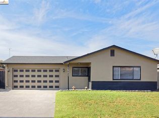 16277 Julie Ln, Lathrop, CA 95330