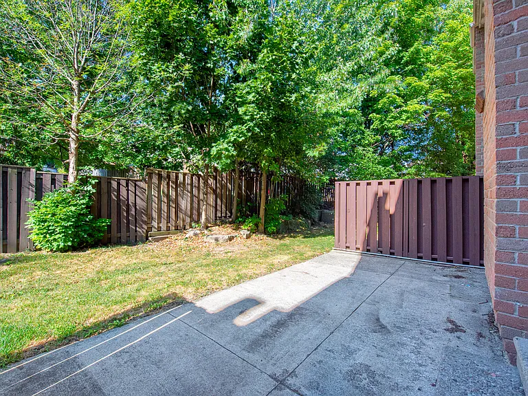 3061 Sir Johns Homestead — Photo 8