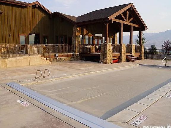 4th image of 5104 E Whispering Pines Ln