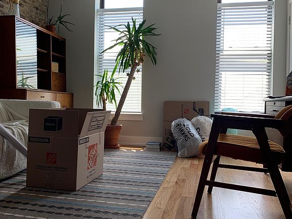 2nd image of 1902 W Cullerton St Unit 3F
