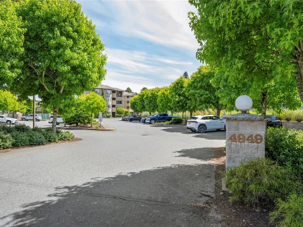 4949 Wills Rd #410, Nanaimo, BC V9T 2K4