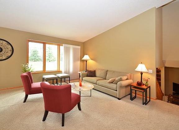 4th image of 14273 Quince St NW