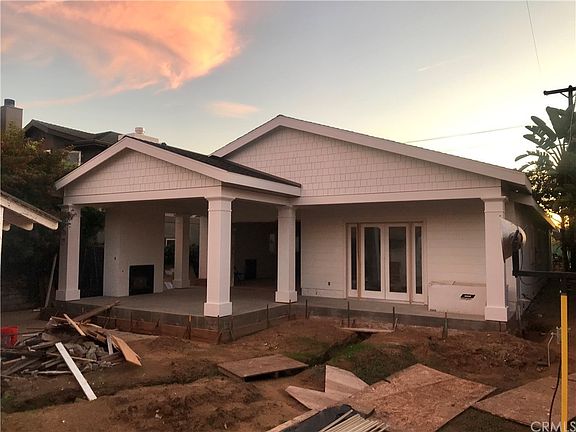 2nd image of 282 23rd St