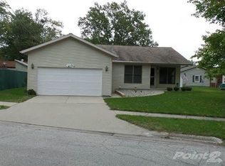 106 White Oak Dr, Michigan City, IN