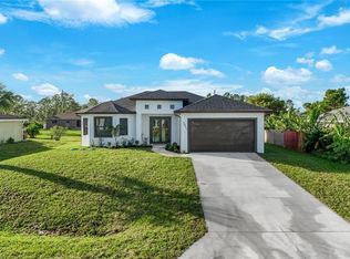 3011 37th St W, Lehigh Acres, FL 33971