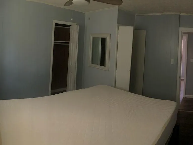 1 of 2 bedrooms (2 closets)