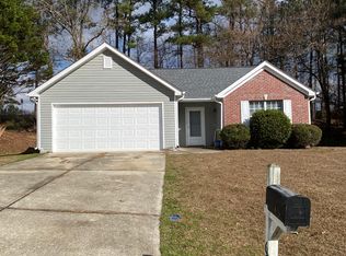 6218 Huntcliff Dr, Flowery Branch, GA 30542