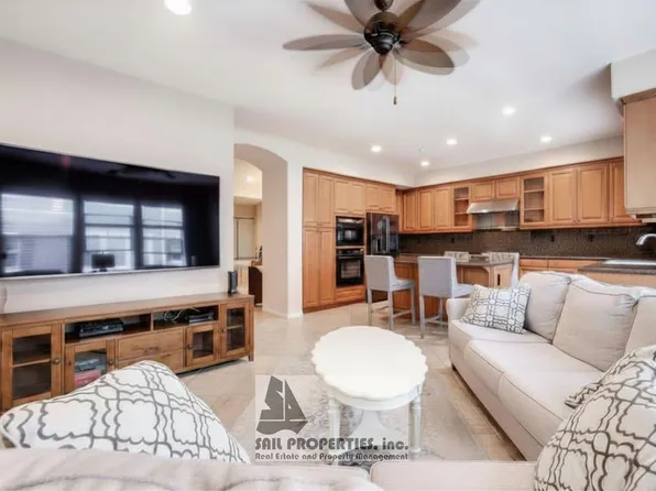 6251 Pacific Pointe Dr, Huntington Beach, CA 92648