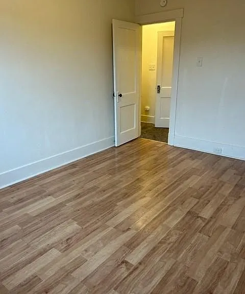 116 Jane St — Photo 11