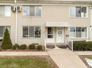 5959 Alan Dr, Brighton, MI