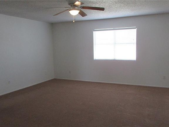 3rd image of 4511 Secretariat Dr